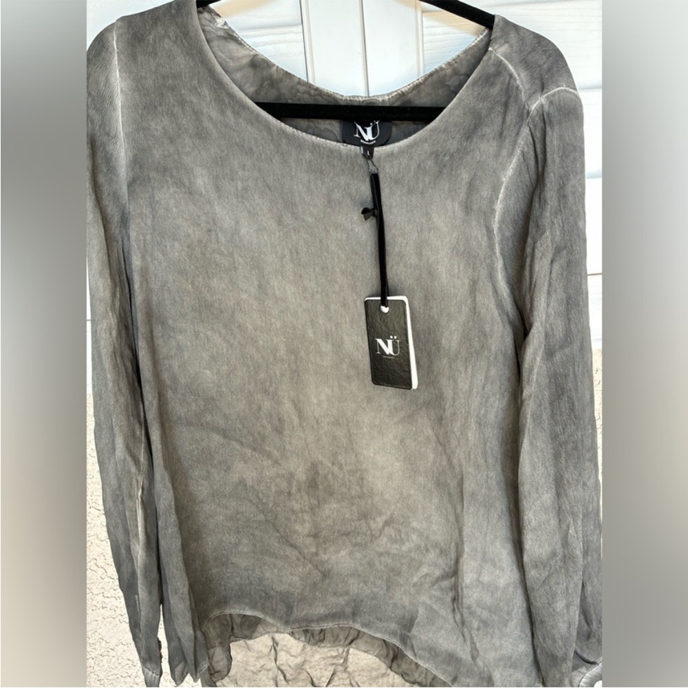 NEW NU DENMARK Long Sleeve Silk Blend Top